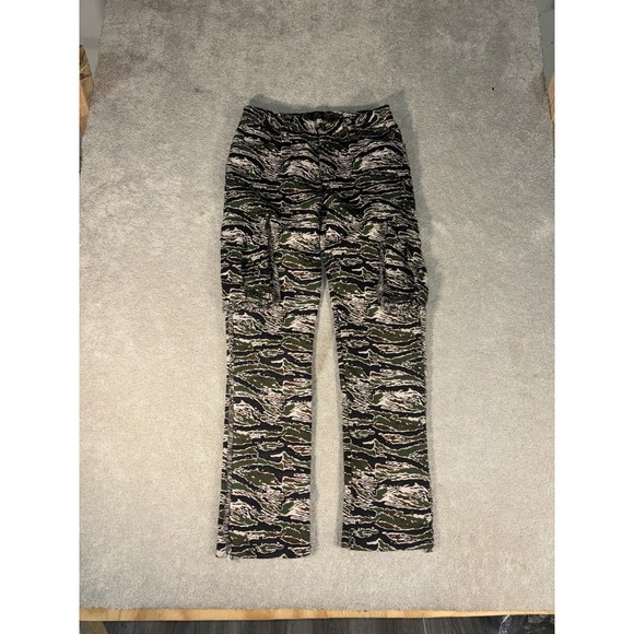 Other - Rebel Vengeance Men Camo Fringe Tapestry Pants Skull Detail Sz 28 Measure(31x32)
